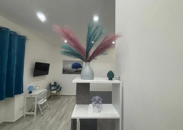 Engi - Leopardi 3* Nápoles