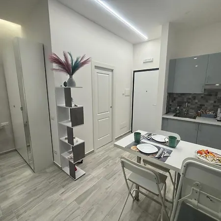 Engi - Leopardi Nocleg ze śniadaniem Neapol