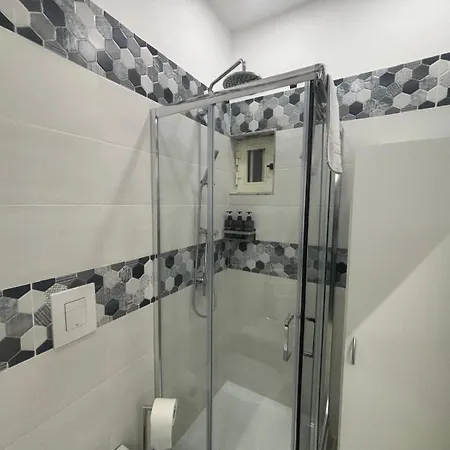 Engi - Leopardi Nocleg ze śniadaniem Neapol